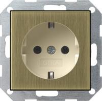 Gira Розетка с з/к без "лапок" для крепления