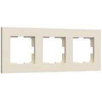 Рамка из поликарбоната на 3 поста Slab айвори софт W0032962