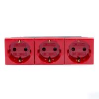 DKC Тройная розетка Viva красная