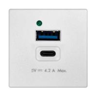 Simon K45 Connect Зарядное устройство USB A+C 5В 4.2A 230В~ белого цвета