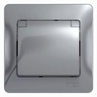 SE Glossa Алюминий Розетка с/з со шторками с крышкой, IP20 (в сборе с рамкой)