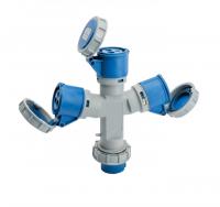 DEKraft Адаптер трехлучевой 2Р+РЕ 32А 250В IP67 АП-103