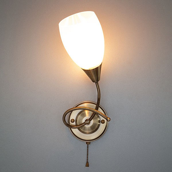 Бра со стеклянным плафоном 30275/1 античная бронза Eurosvet Virginia