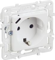 IEK SKANDY Арктический белый Розетка с/з с защитными шторками 16А с USB C 18Вт SK-R17W