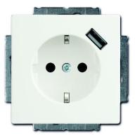 ABB BJE Блок розетки SCHUKO с з.шт. с зар. устр-вом USB, безвинт. клеммы, 16А, 700мА, белый