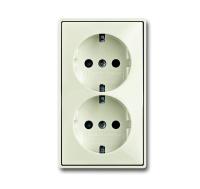 ABB BJB Basic 55 Шале (бел) Розетка 2-ая с/з моноблок, с защитными шторками