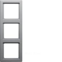 Berker Q.1 Алюминий с эффектом бархата Рамка 3-местная