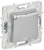 IEK SKANDY Серебряный Розетка с/з с защитными шторками и крышкой 16А IP44 SK-R11S