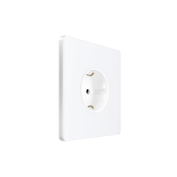 Systeme Electric Systeme Infinity Арктический лед Розетка с заземлением со шторками, 16А