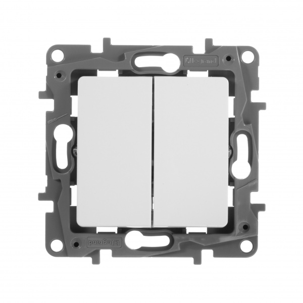 Legrand Etika Белый Выключатель 2-х клавишный, 10А