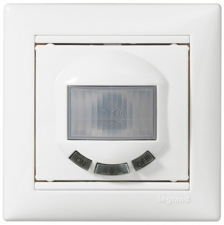 Legrand Valena Бел Рамка 1-ая