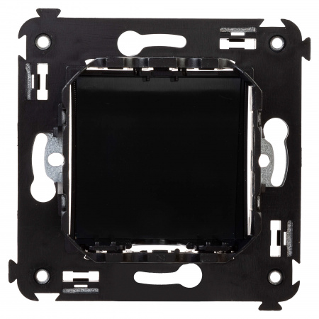 DKC Avanti Черный квадрат Вывод кабеля