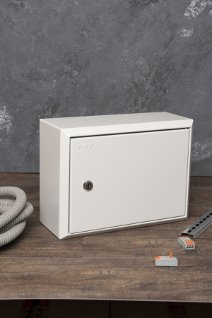 EKF PROxima Щит распред. навесной ЩРН-12 с шинами (220х300х120) IP31