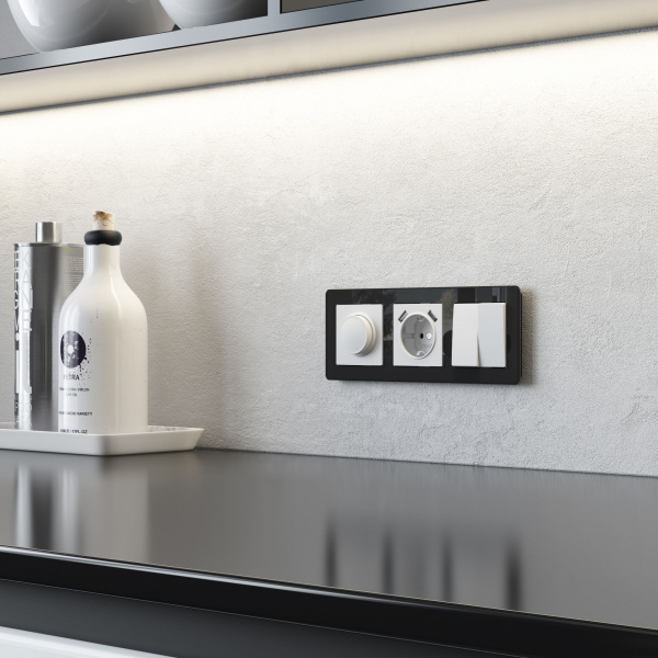 Рамка из акрила на 3 поста Acrylic черный W0032708