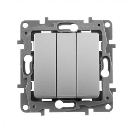 Legrand Etika Алюминий Выключатель 3-клавишный, 10А, Автоматические клеммы