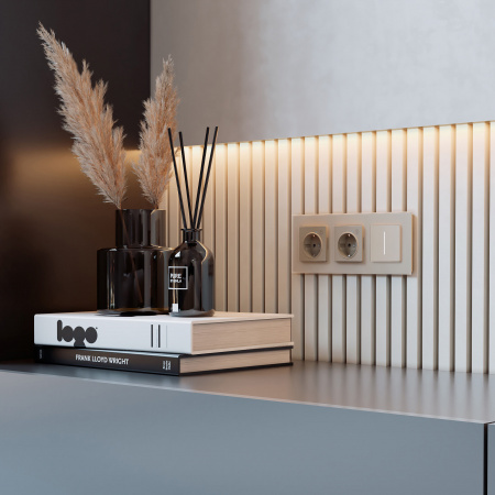 Рамка из стекла на 3 поста Senso шампань soft-touch W0033111