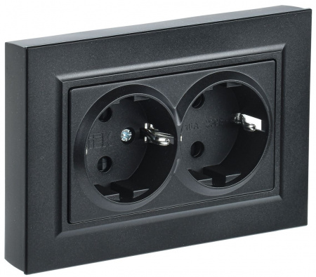 IEK BRITE Роз. 2-я с з/к/ш 16А в сб. РСш12-3-БрЧ черн.