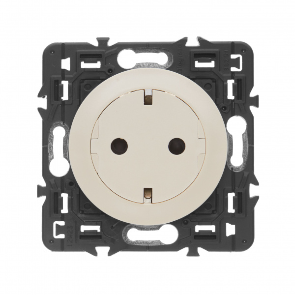 Legrand Celiane2 Бежевый Розетка с плоской лицевой панелью с/з, безвинтовой зажим (накладка+механизм)