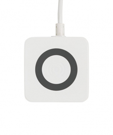 EKF Удлинитель "Куб" 2 гнезда 3USB 2,4А+зарядное устройство 1,3 метра 1мм2