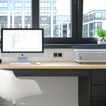 Рамка из стекла на 2 поста Favorit молочный W0021141