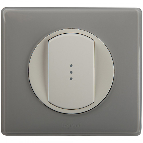 Legrand Celiane Бел Клавиша 1-ая с подсветкой