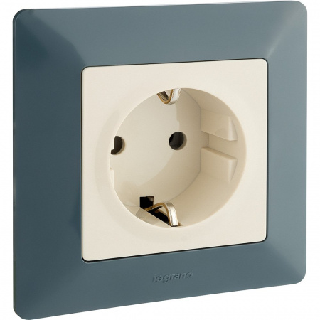 Legrand Valena LIFE DIY Сл.кость Розетка 1-ая с/з, безвинт.зажим