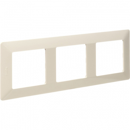 Legrand Valena LIFE Слоновая кость Рамка 3-ая