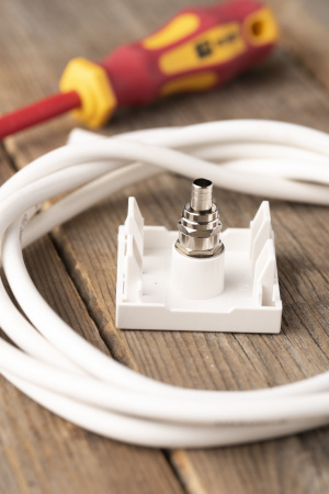 EKF PROxima Розетка ТВ (ширина 2 модуля)