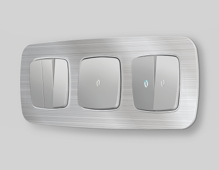 Лицевая панель OMEGA (Серебро глянец) для 1-клавишных выключателей с подсветкой QUANT OP4020