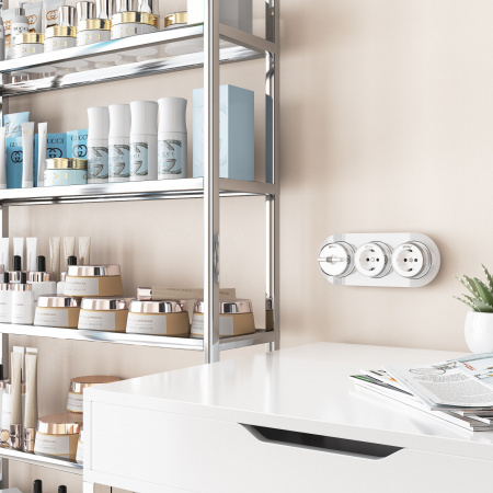 Розетка с заземлением Vintage белый матовый/хром W5871050