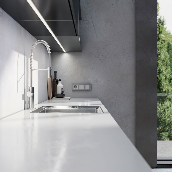 Рамка из поликарбоната на 3 поста Slab серебро софт W0032965