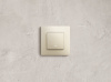 Legrand Etika Слоновая кость Выключатель 1-клавишный с подсветкой, 10А, Винтовые клеммы