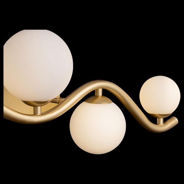 Настенный светильник (бра) MOD059WL-05G Maytoni Uva Настенный светильник (бра) MOD059WL-05G Maytoni Uva