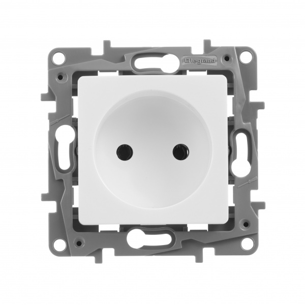 Legrand Etika Белый Розетка б/з, винтовые клеммы