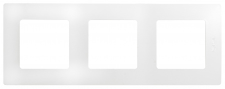 Legrand Etika Белый Рамка 3-ая