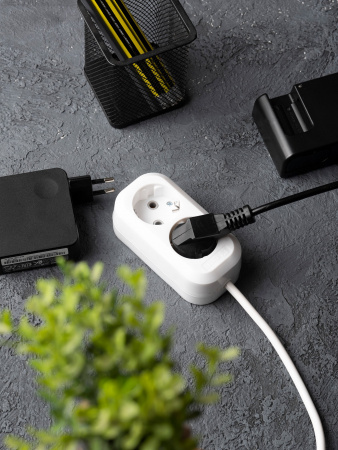 EKF PROxima Удлинитель "Эксперт" 2 гнезда 5 метров 16А/3,5кВт с заземлением ПВС 3х1