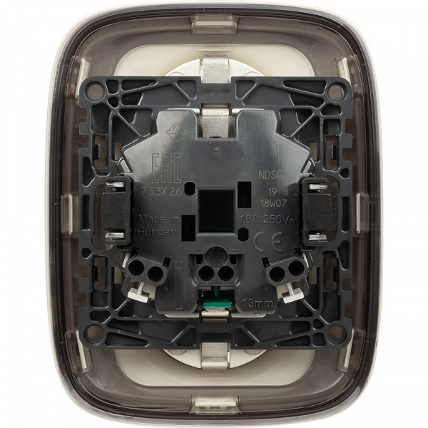 Legrand Valena ALLURE DIY Сл.кость Розетка 2-ая с/з с защитными шторками, безвинт.зажим