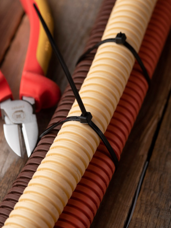 EKF Basic Хомут нейлоновый черный (3,6х250) (100шт.)