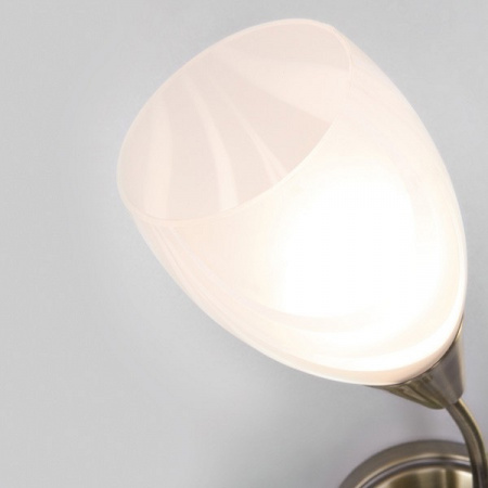 Бра со стеклянным плафоном 30275/1 античная бронза Eurosvet Virginia