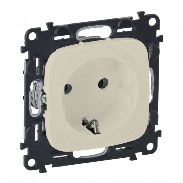 Legrand Valena ALLURE DIY Сл.кость Розетка 1-ая с/з, винт.зажим
