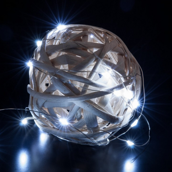 Гирлянда нить 'Роса' белый на батарейках 3м IP20 400-006 белый 3м IP20 Eurosvet Роса