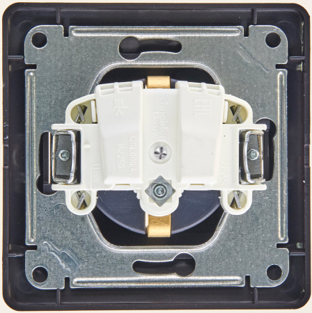 SE Glossa Шоколад Розетка с/з, 16А (в сборе)