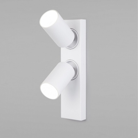 Светодиодный светильник 20139/2 LED белый Eurosvet Flank