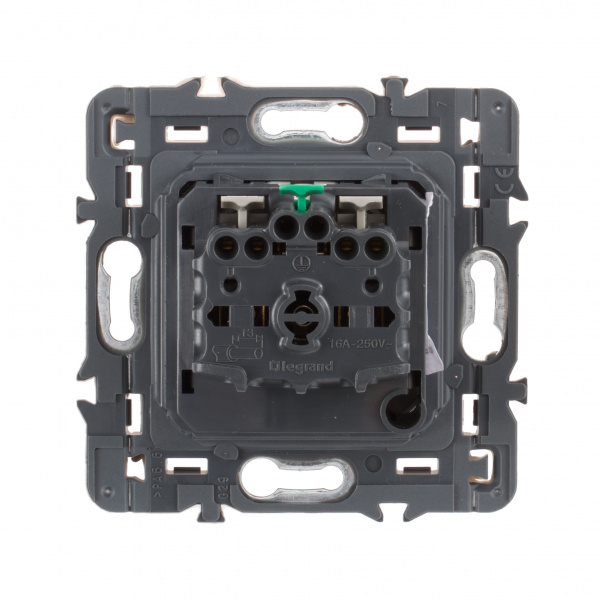 Legrand Celiane2 Графит Розетка с плоской лицевой панелью с/з, безвинт зажим (накладка+механизм)