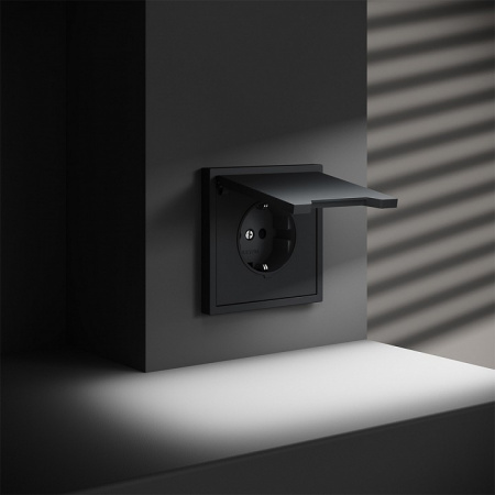 Розетка встраиваемая VOLTUM S70 с заземлением, защитными шторками и крышкой 16А, (графит)