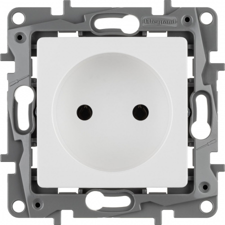 Legrand Etika Белый Розетка б/з, винтовые клеммы