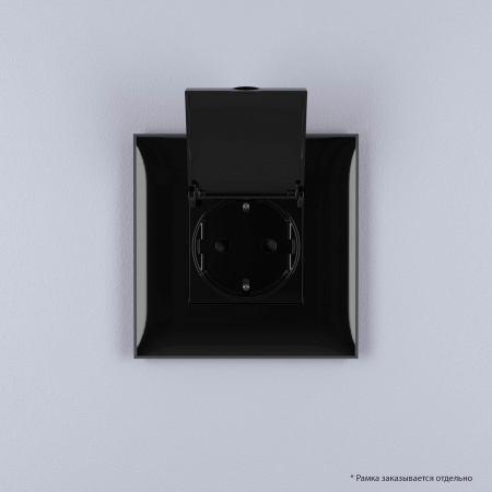 DKC Avanti Черный квадрат Розетка с крышкой 2P+E