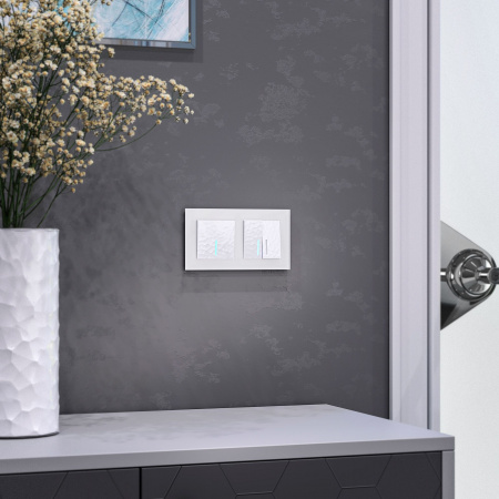 Выключатель двухклавишный с подсветкой (Hammer белый) W1220101