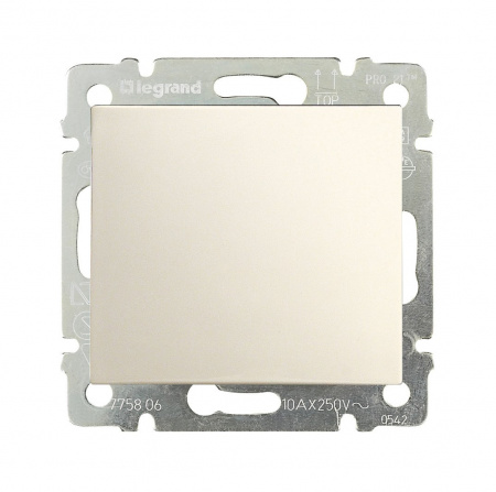 Legrand Valena Крем Выключатель 1-клавишный