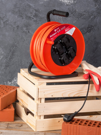 EKF PROxima Удлинитель на катушке "Атлант 2.0" 4 гнезда 40м с заземлением КГ 3*1,5 16А/3,5кВт IP44